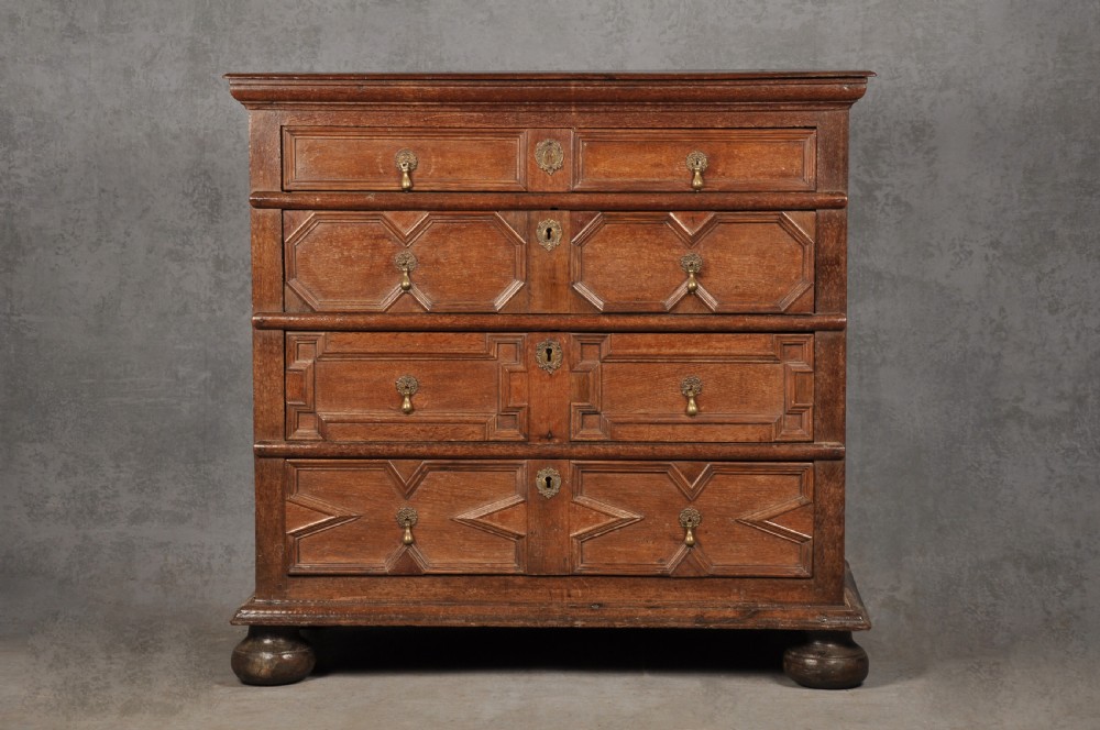 17th Century Oak Chest Of Drawers