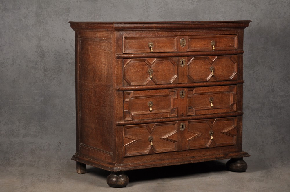17th Century Oak Chest Of Drawers View II