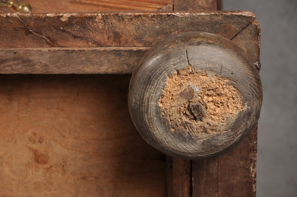17th Century Oak Chest Of Drawers View XV