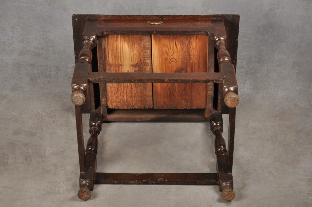 Small 17th Century Oak Side Table View XI