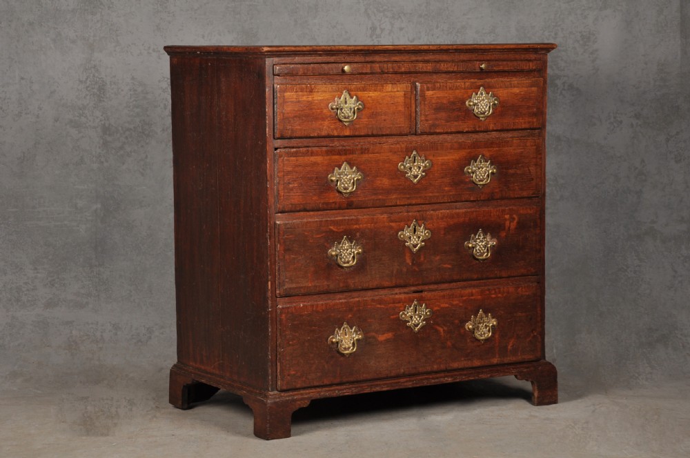 Small 18th Century Oak Chest Of Drawers 