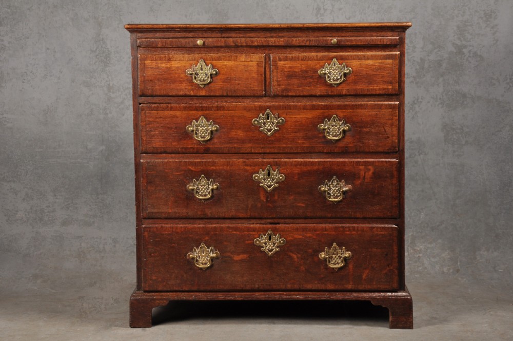 Small 18th Century Oak Chest Of Drawers  View II