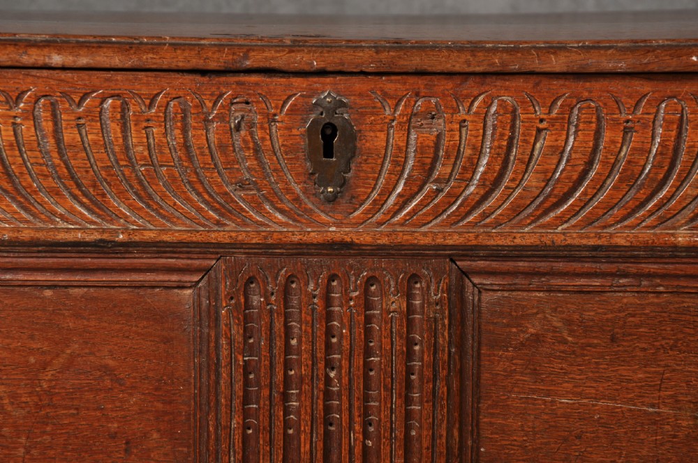Small Early 17th Century Oak Coffer View IV