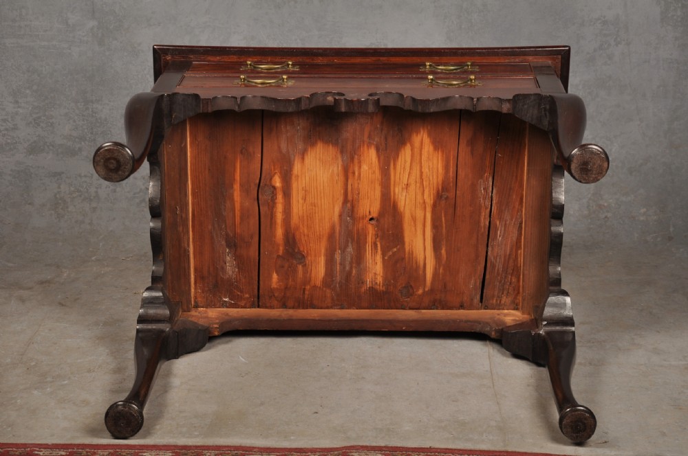 Fine Mid 18th Century Mahogany Lowboy View X