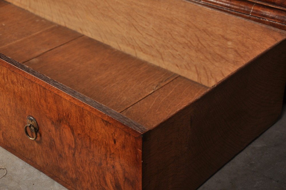 Fine Early 18th Century Walnut Cabinet On Chest View XII
