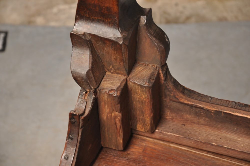 Fine Early 18th Century Walnut Chest On Stand View XVI