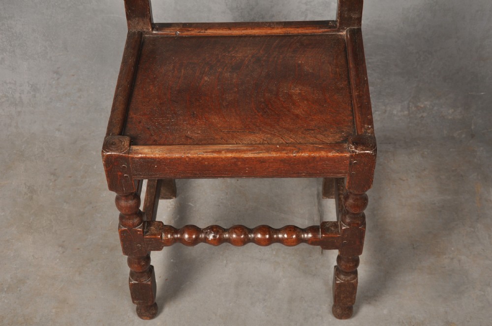 17th Century Oak Yorkshire chair View IV