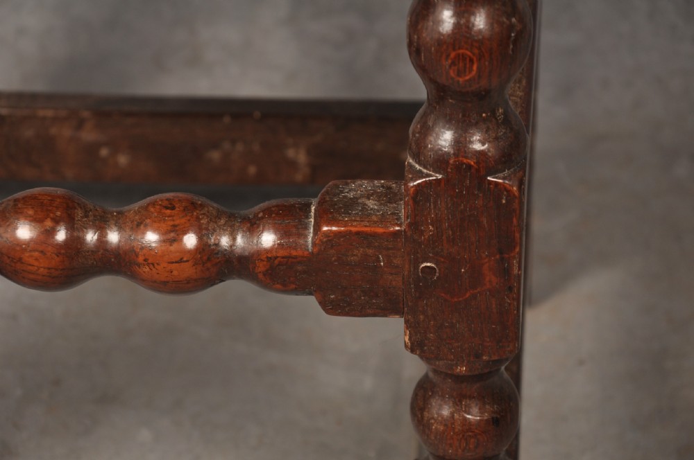 17th Century Oak Yorkshire chair View VI