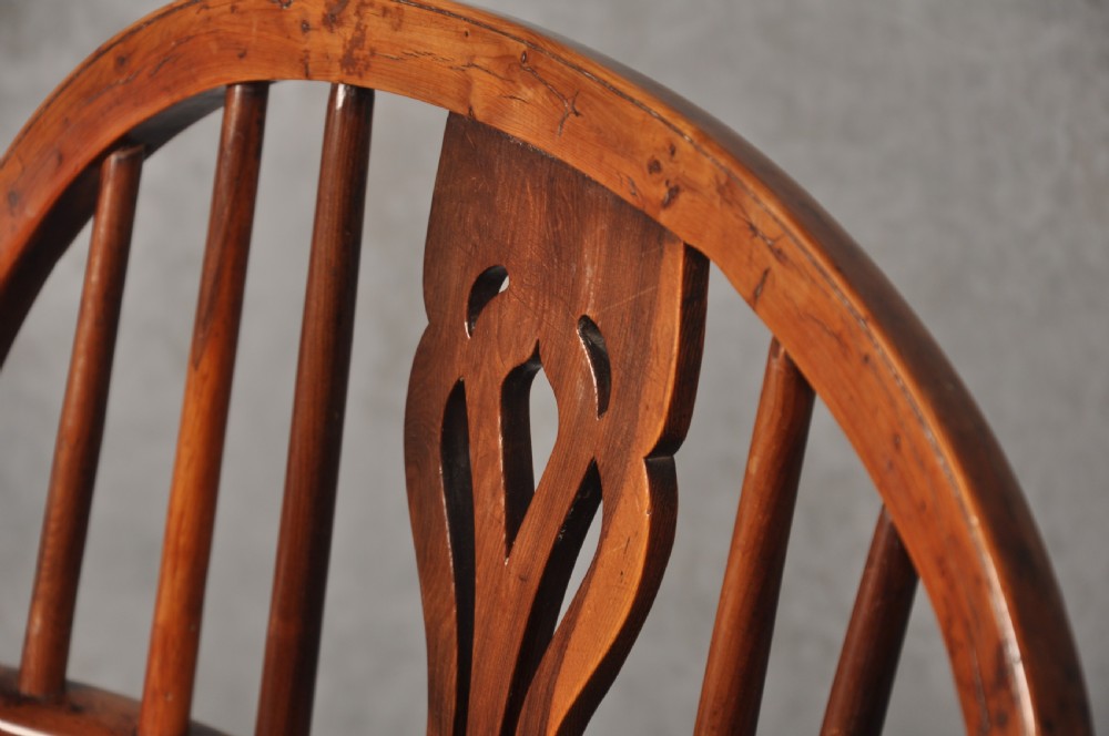 18th Century Yew Wood Windsor Chair  View VII