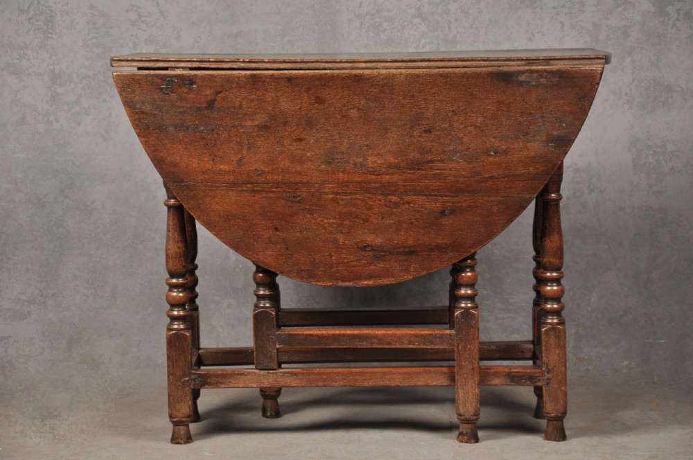 Small 17th Century Oak Gateleg Table View VI