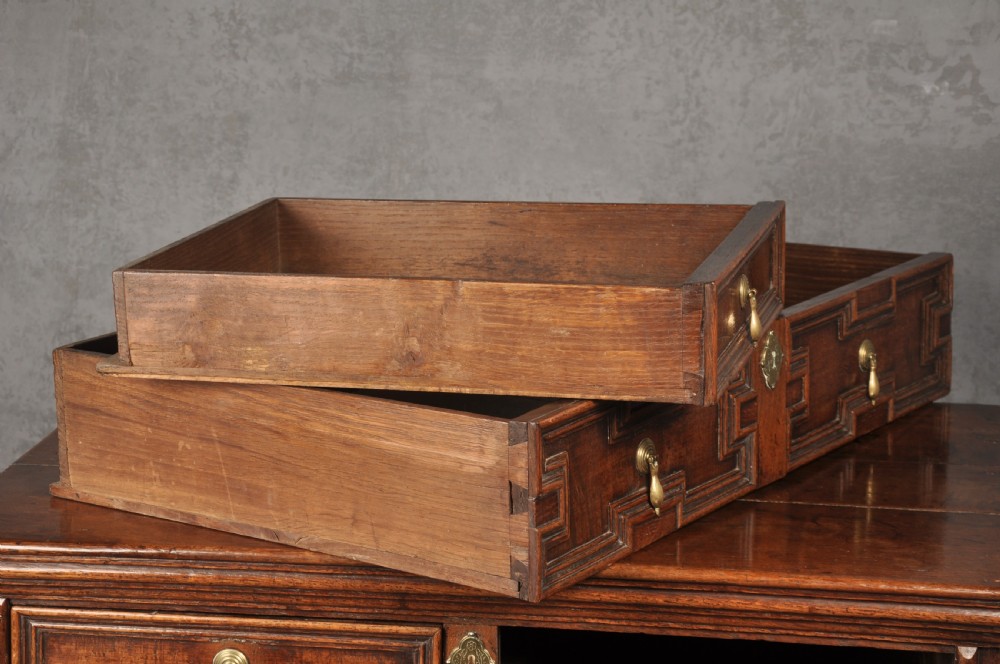 17th Century Oak Chest Of Drawers View IX