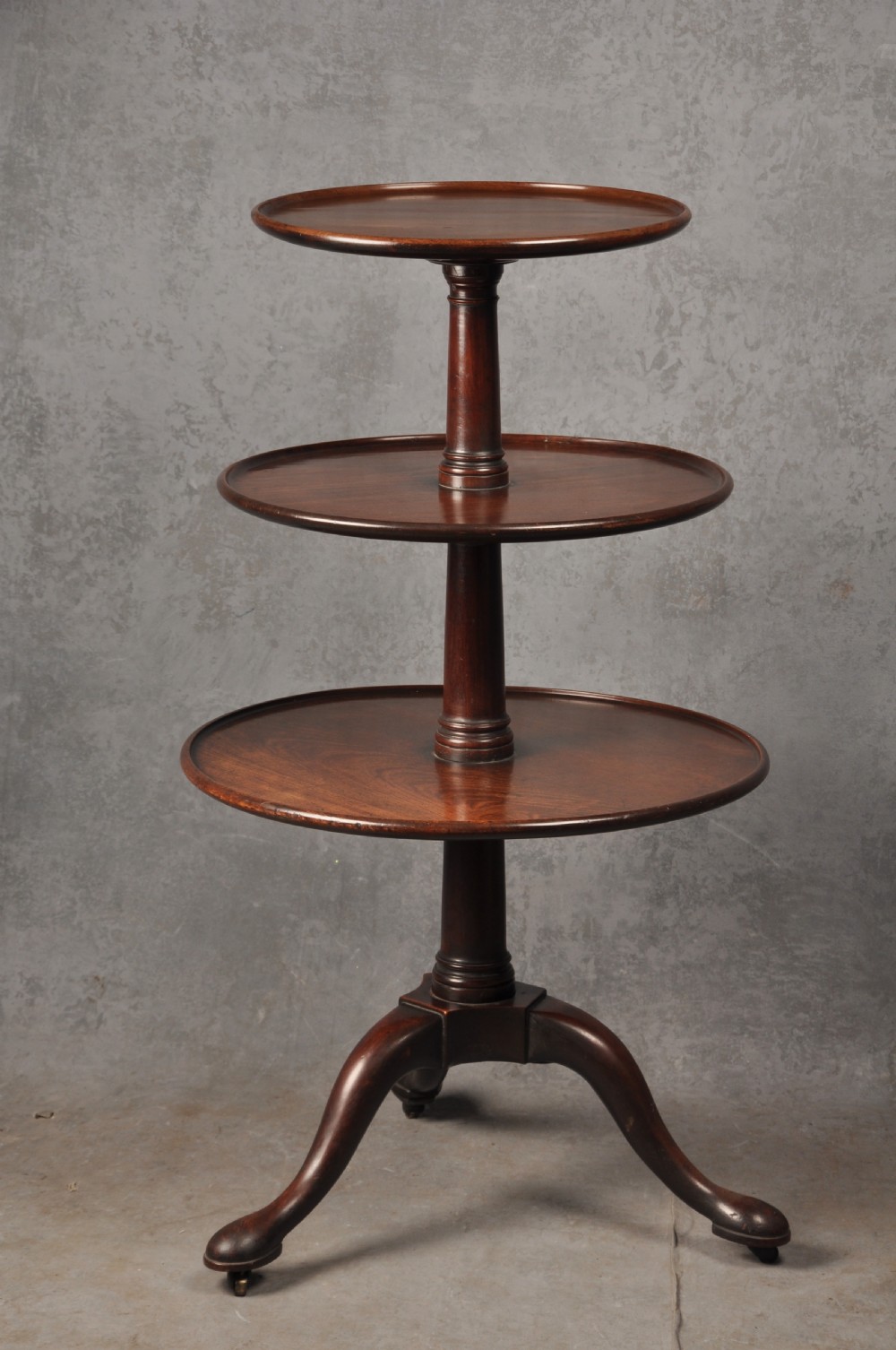 18th Century Mahogany Dumb Waiter 