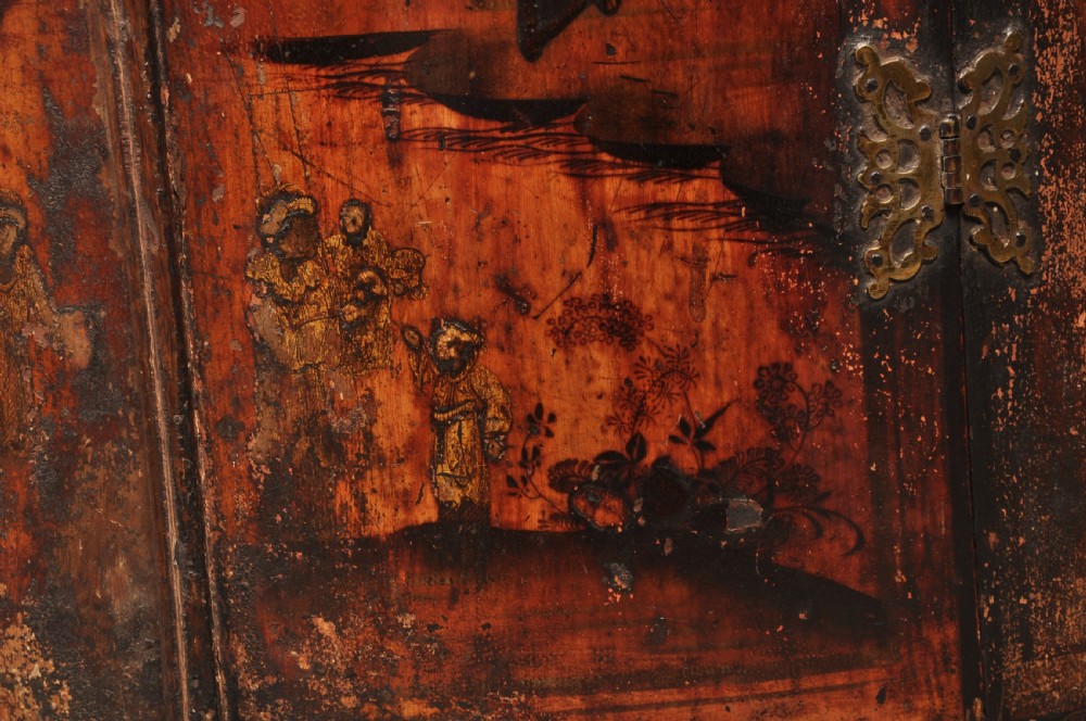 Early 18th Century Chinoiserie Corner Cupboard View VI