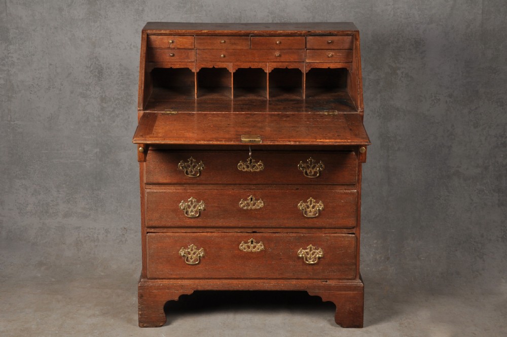 Small 18th Century Oak Bureau View VI