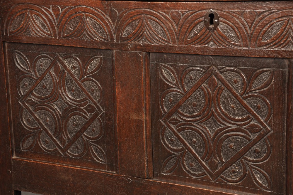 17th Century Oak Coffer View VI