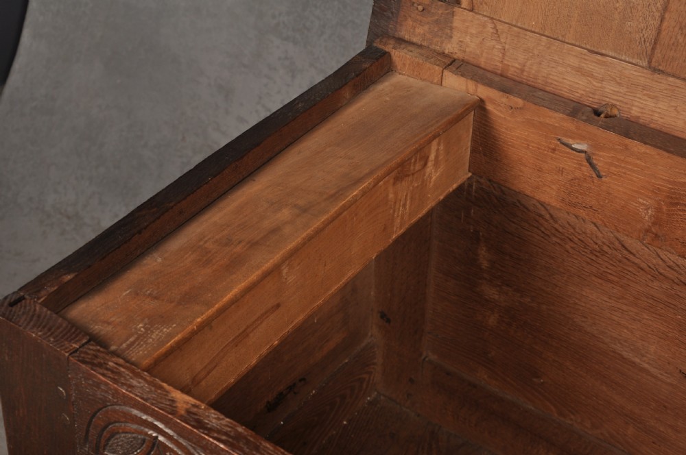 17th Century Oak Coffer View XI