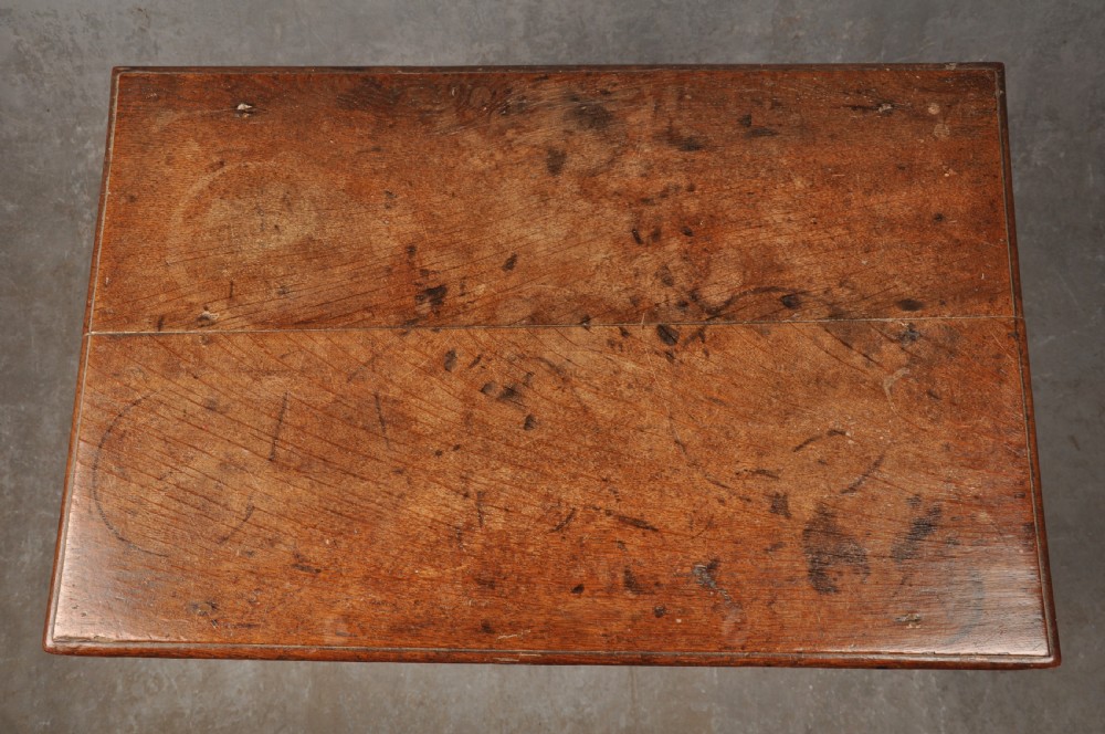 Small 17th Century Oak Side Table  View IV