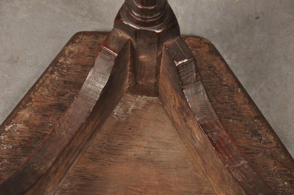 Rare 17th Century Oak Cricket Table View X