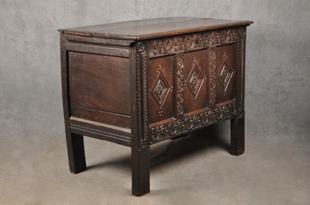 17th Century Yorkshire Coffer View IV