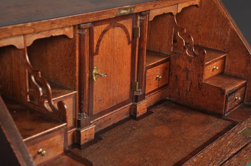 Early 18th Century Oak Bureau  View VI