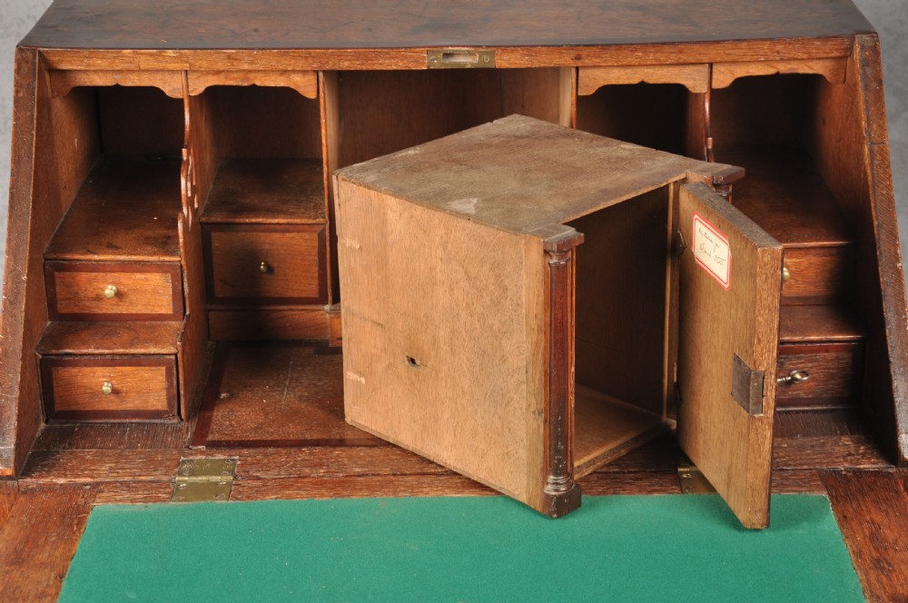 Early 18th Century Oak Bureau  View XI
