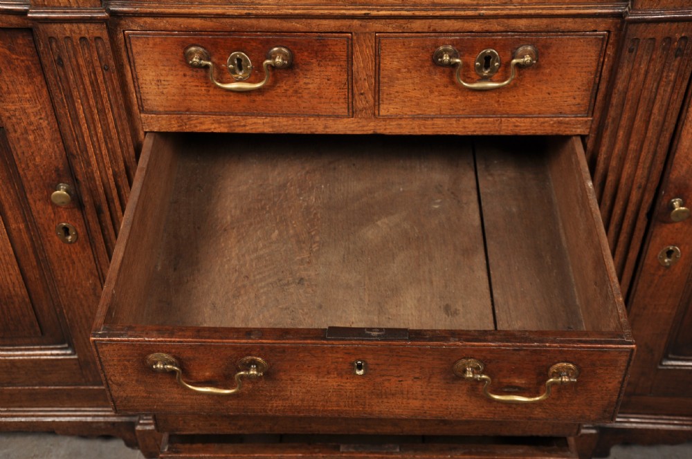 18th Century Oak Dresser  View VI