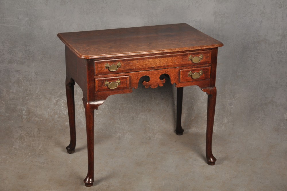Early 18th Century Oak Lowboy View XV