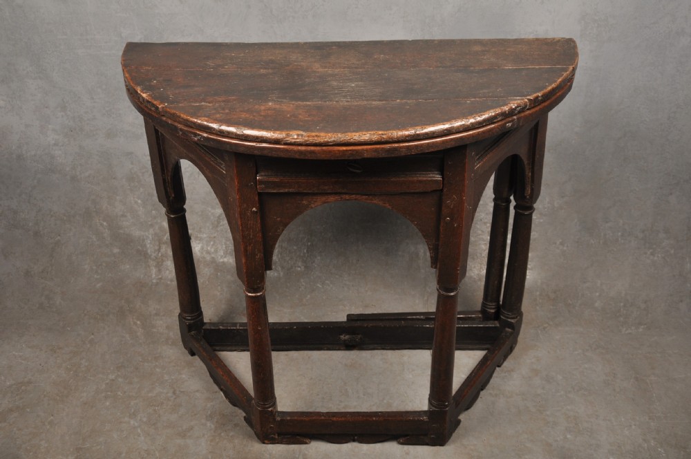 Early 17th Century Oak Credence Table  View IX