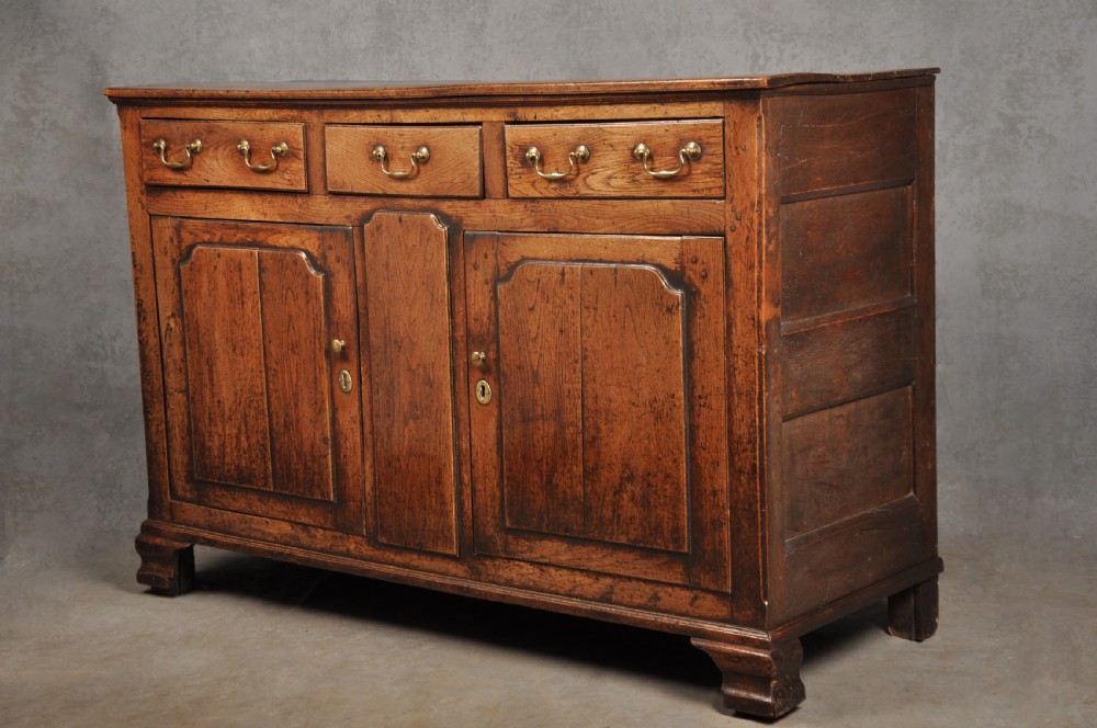 Mid 18th Century Oak Dresser Base View X