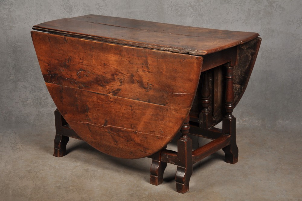Rare 17th Century Yew Wood Gateleg Table 