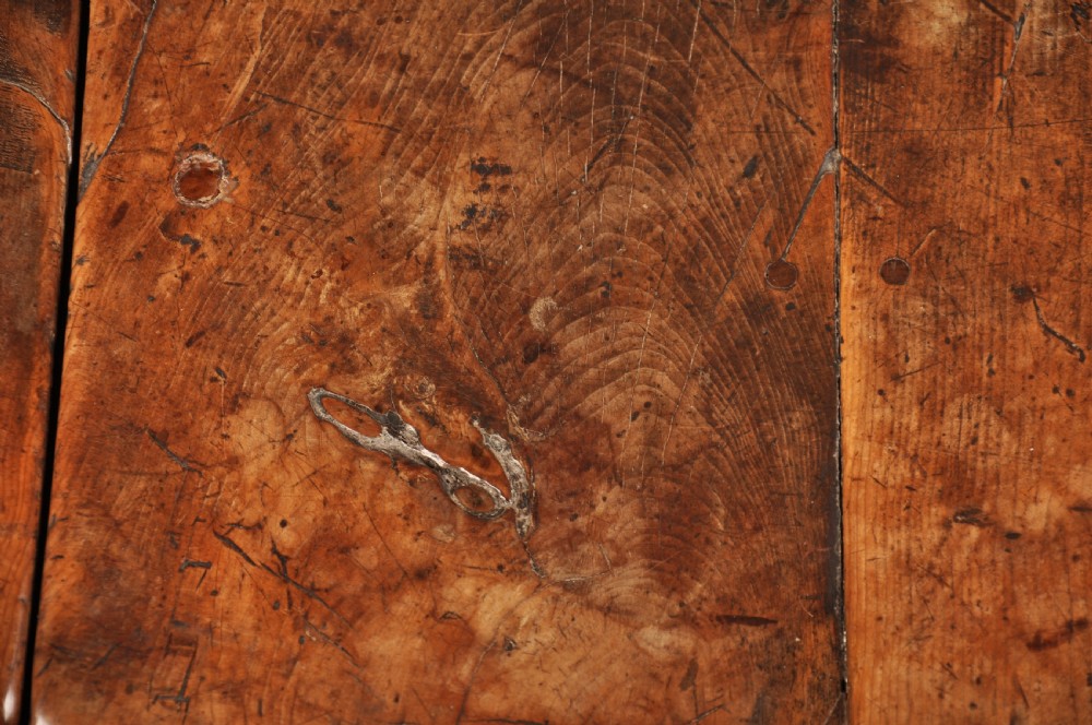 Rare 17th Century Yew Wood Gateleg Table  View VI