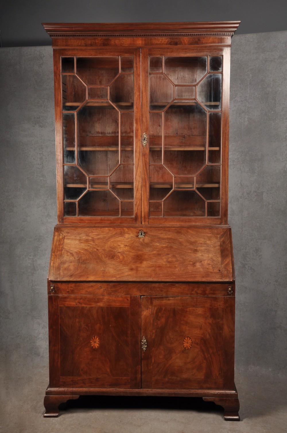 Fine 18th Century Mahogany Bureau Bookcase 