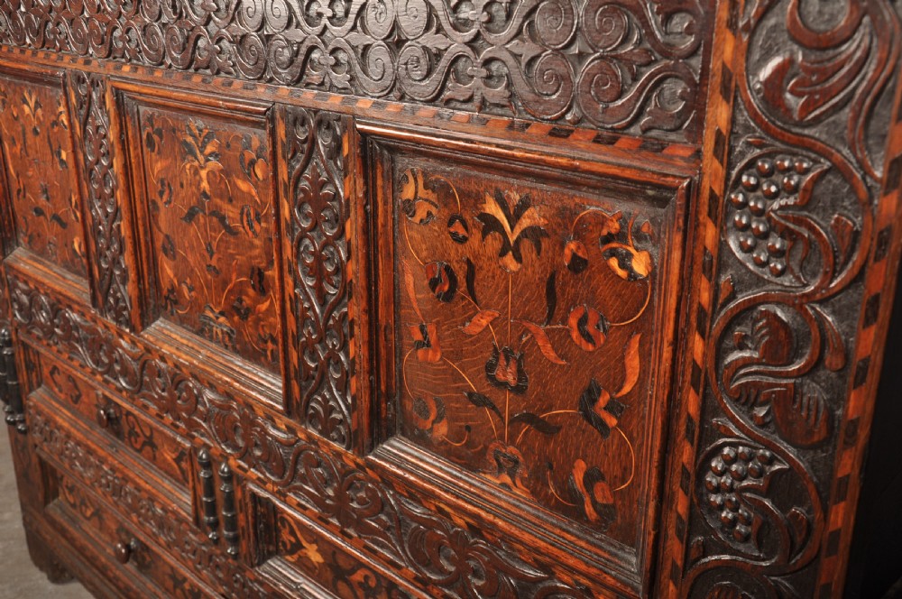 17th Century Oak & Inlaid Leeds Coffer  View VII