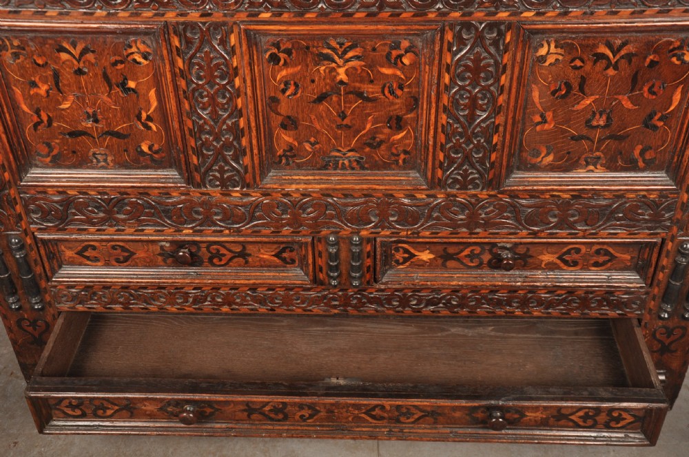 17th Century Oak & Inlaid Leeds Coffer  View XI
