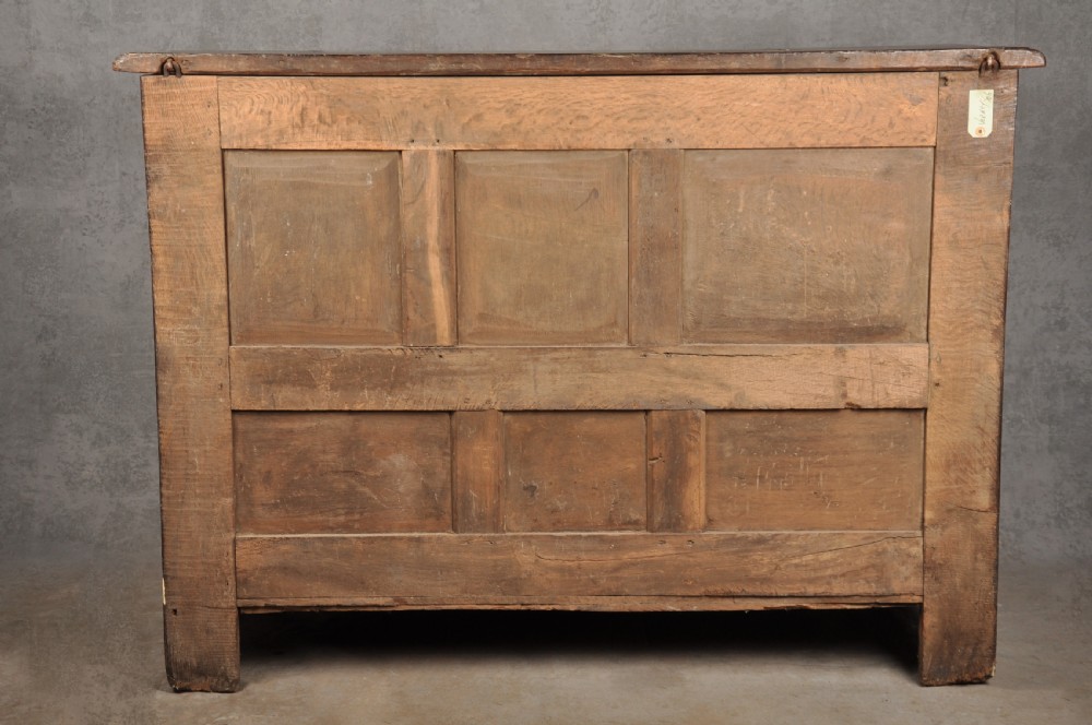 17th Century Oak & Inlaid Leeds Coffer  View XXI