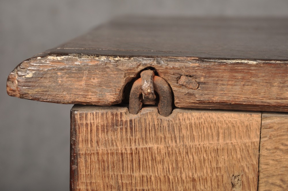 17th Century Oak & Inlaid Leeds Coffer  View XXIII