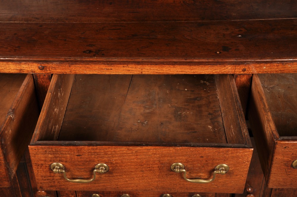 18th Century Welsh Oak Dresser  View XI