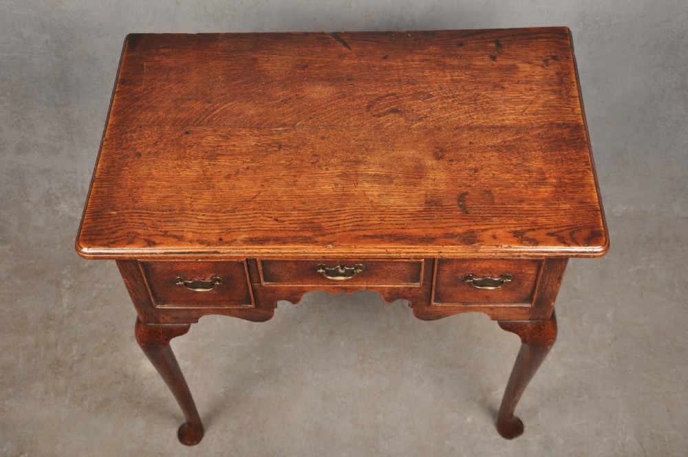 Early 18th Century Oak Lowboy View IV