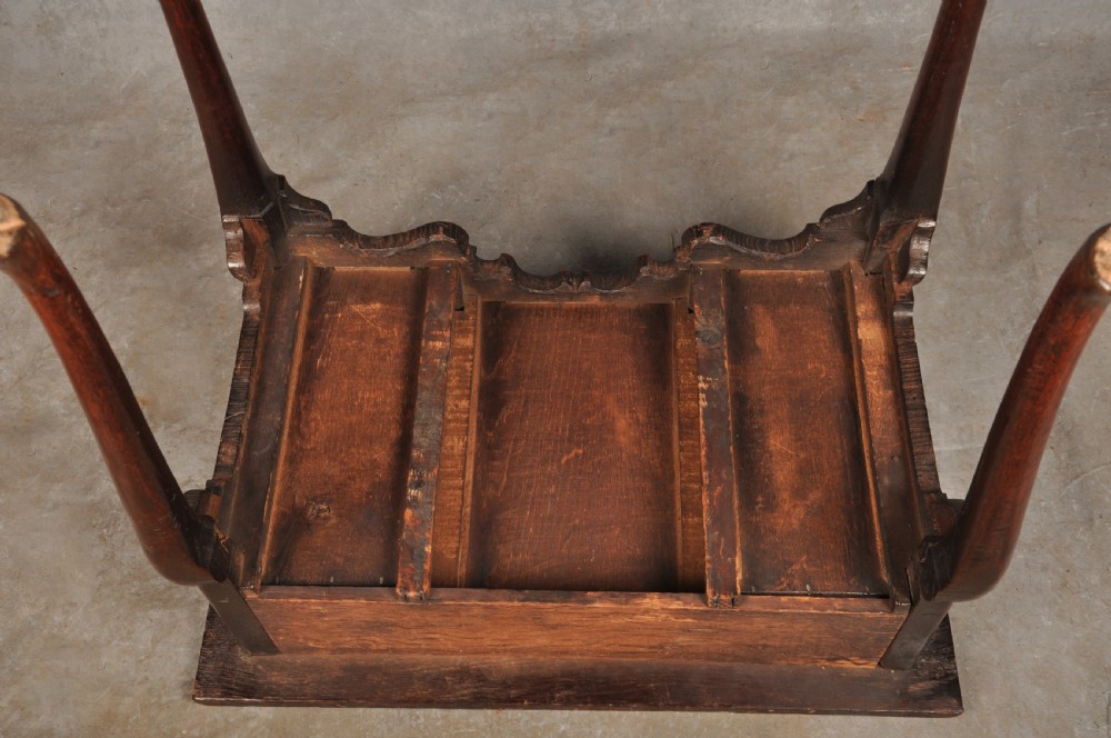 Early 18th Century Oak Lowboy View XVI
