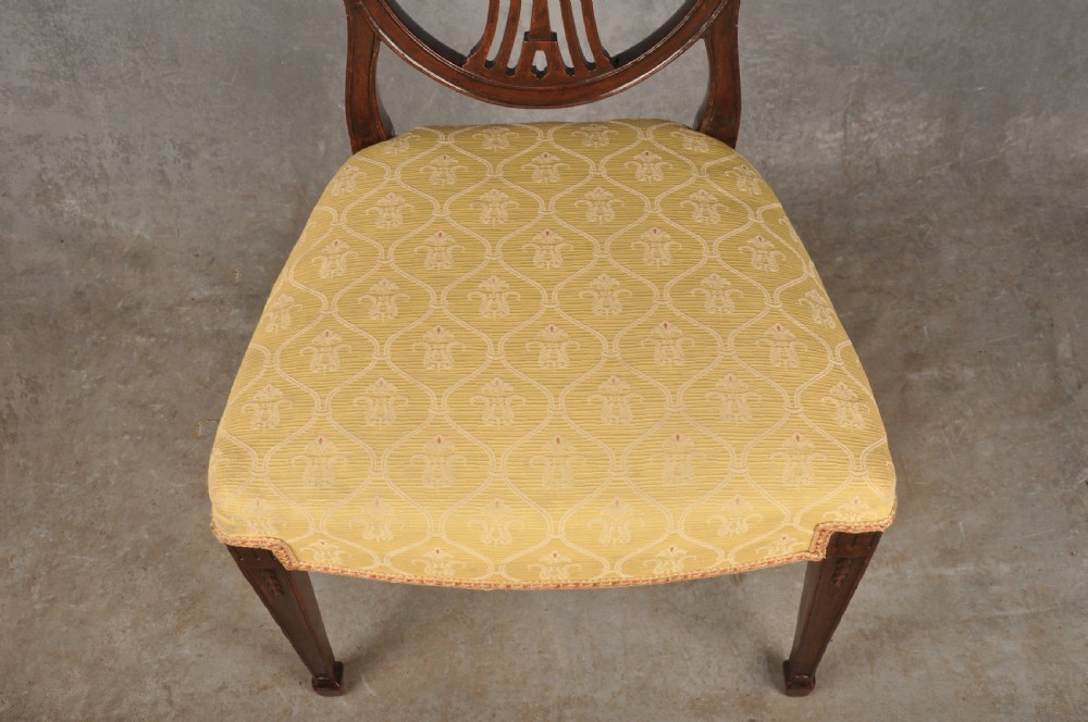 18th Century Mahogany Hepplewhite Chair View X