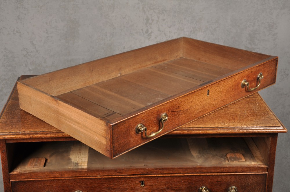 Small 18th Century Oak Chest Of Drawers View XI