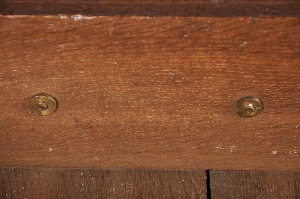 Small 18th Century Oak Chest Of Drawers View XIII