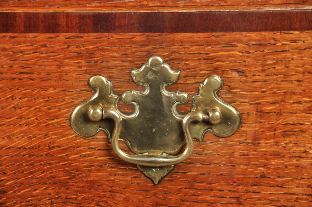 18th Century Oak Chest Of Drawers View III