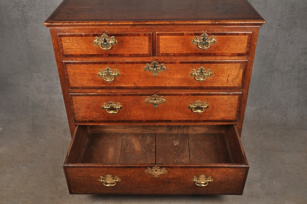 18th Century Oak Chest Of Drawers View V