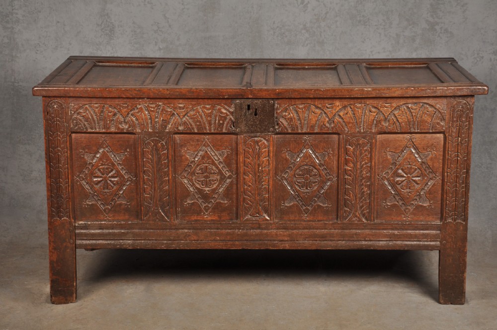 17th Century Oak Coffer View XII