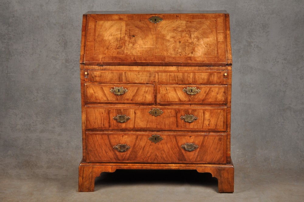 Small Early 18th Century Walnut Bureau