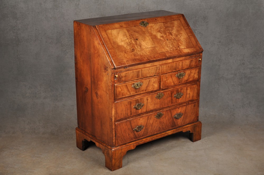 Small Early 18th Century Walnut Bureau View XXII