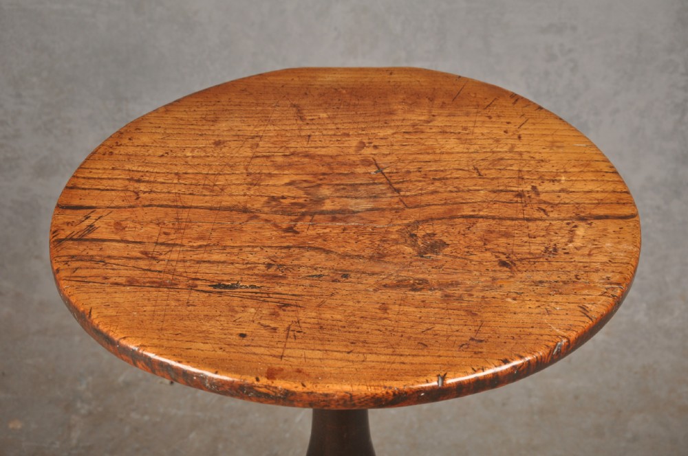 Small 18th Century Elm Tripod Table View III