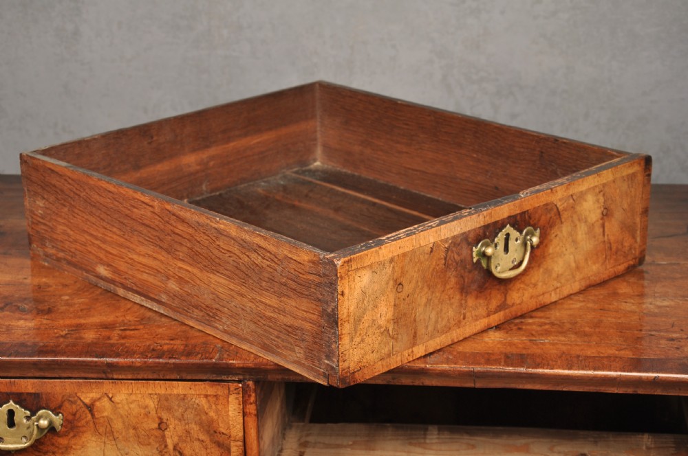 Fine 17th Century Walnut Chest Of Drawers View VIII