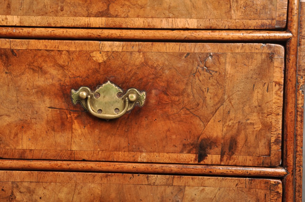 Fine 17th Century Walnut Chest Of Drawers View XII